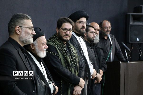 آیین رونمایی از کتیبه بانوان عاشورایی در هیات هنر و رسانه