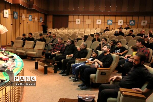 محفل عزاداری «تکیه هنر» در قم