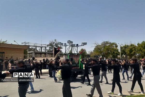 سوگواری ایام عزاداری حسین (ع) در قادرآباد فارس
