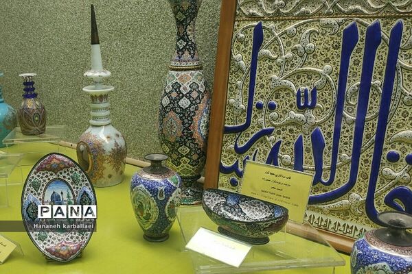 بازدید مسئولان انجمن دانش‌آموزی بهارستان 2 از موزه بزرگ رضوی