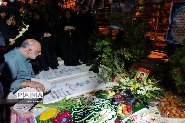 مراسم رونمایی از سنگ مزار شهید مدافع امنیت محمد اسلامی