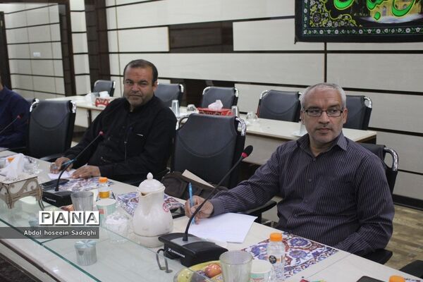 دوره آموزشی توجیهی کارشناسان مدارس و مراکز غیر‌دولتی و توسعه مشارکت‌های مردمی استان بوشهر