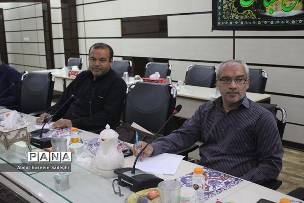 دوره آموزشی توجیهی کارشناسان مدارس و مراکز غیر‌دولتی و توسعه مشارکت‌های مردمی استان بوشهر