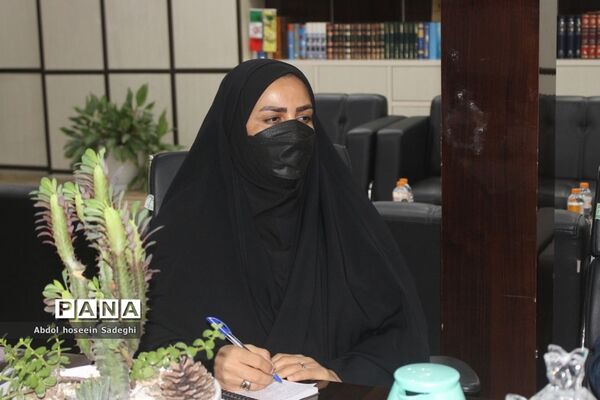 جلسه شورای امر به معروف و نهی از منکر اداره‌کل آموزش و پرورش استان بوشهر