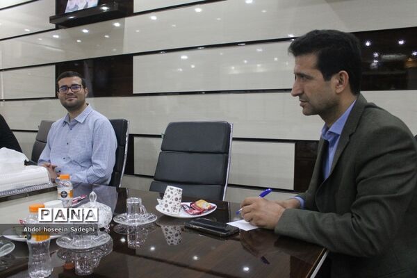 جلسه شورای امر به معروف و نهی از منکر اداره‌کل آموزش و پرورش استان بوشهر