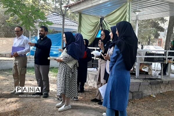 بازدید مسئولان از چادرهای اردوی یاور‌مربیان شهرستان‌های استان تهران