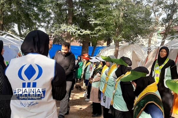 بازدید مسئولان از چادرهای اردوی یاور‌مربیان شهرستان‌های استان تهران