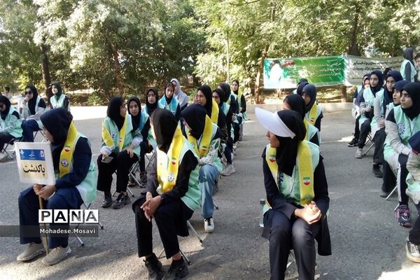 صبح‌گاه دومین روز اردوی یاور‌مربیان عضو سازمان دانش‌آموزی