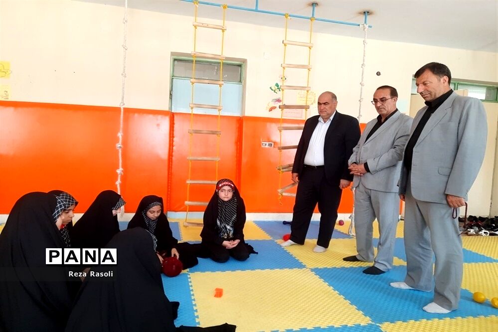 بازدید رئیس سازمان دانش‌آموزی آذربایجان غربی از روند اجرای طرح هفت‌سنگ در شاهین دژ