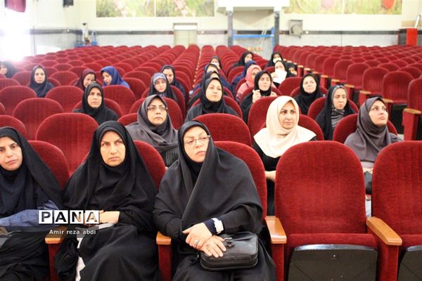 دوره آموزشی تشریح برنامه‌ها و فعالیت‌های سازمان دانش‌آموزی