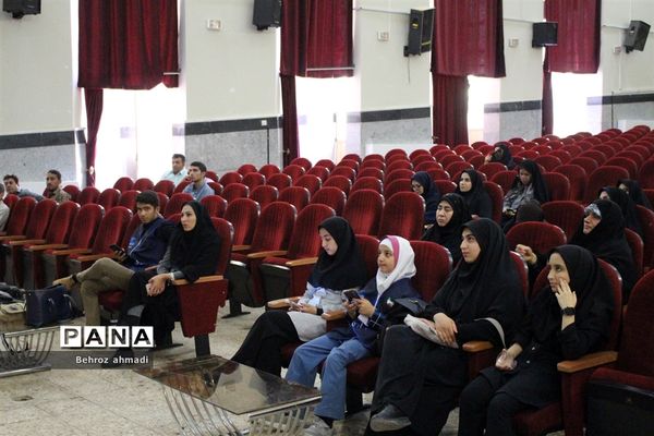 دوره آموزشی تشریح برنامه‌ها و فعالیت‌های سازمان دانش‌آموزی