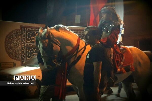 برپایی کاروان امام سجاد ‌در حسینیه حاج اسماعیل اشکذر