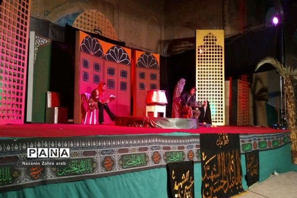 اجرای نمایش شیدای‌ زمان به‌مناسبت ماه محرم در مسجد جامع ورامین