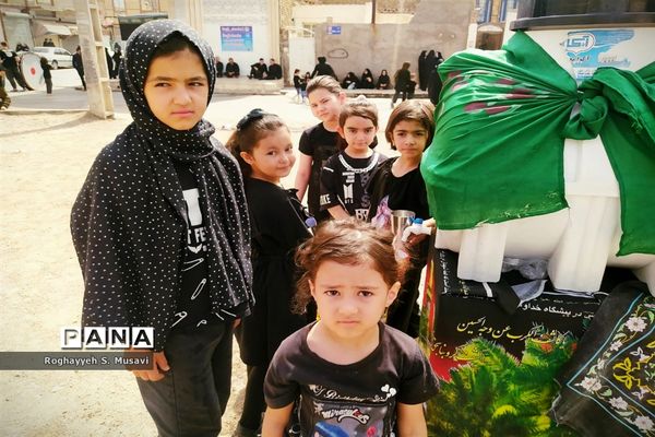 جلوه های عزاداری قشرهای مختلف مردم در مصیبت آل الله-2