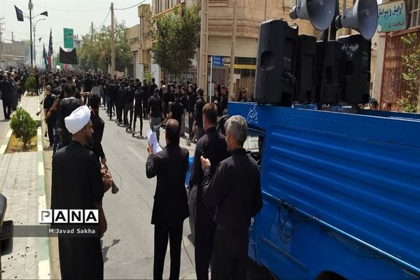 جلوه های عزاداری قشرهای مختلف مردم در مصیبت آل الله-2