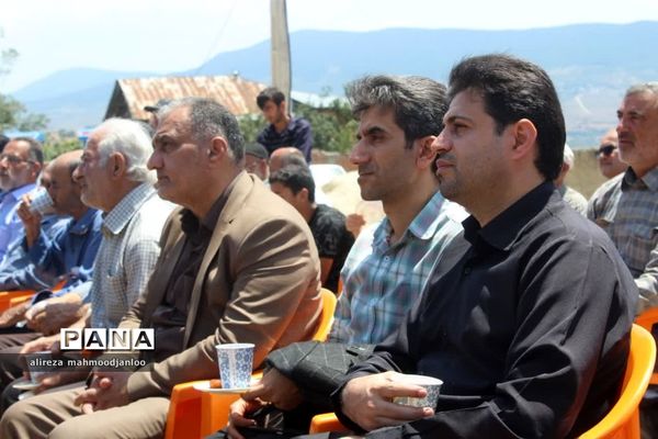 کلنگ زنی مدرسه ابتدایی در روستای وزوار گلوگاه