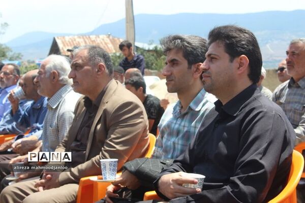 کلنگ زنی مدرسه ابتدایی در روستای وزوار گلوگاه