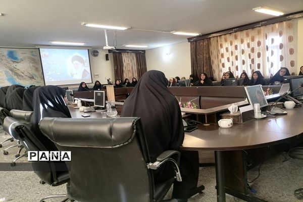 برگزاری جلسه تئوری روایتگران محله و روستا در دهاقان