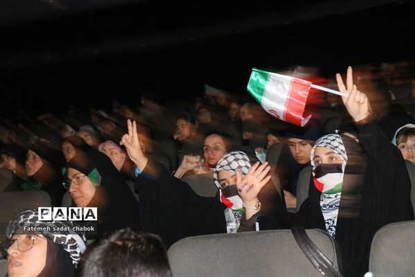 حضور هنرمندان و کنش‌گران نوجوان در حمایت از فلسطین