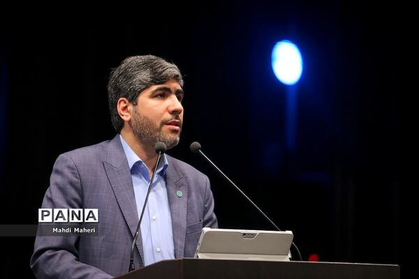 همایش استقبال از نو‌معلمان آموزش و پرورش شهرستان‌های استان تهران