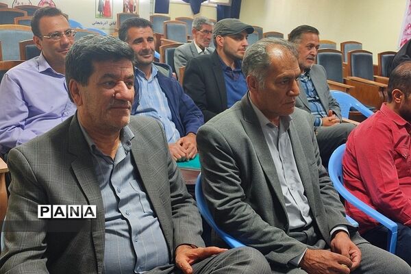 تشکیل هیات اندیشه‌ورز بسیج فرهنگیان هنرستان و دبیرستان دوره دوم سما رودهن پیرامون برگزاری نماز