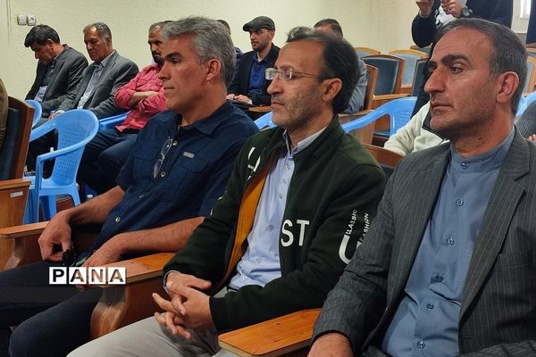 تشکیل هیات اندیشه‌ورز بسیج فرهنگیان هنرستان و دبیرستان دوره دوم سما رودهن پیرامون برگزاری نماز