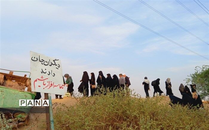 راهیان نور روح و کالبد دفاع مقدس را ‌به خانه، مسجد و مدرسه منتقل کنند