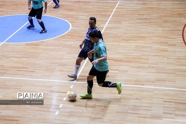 دیدار تیم‌های خبرنگاران و هنرمندان آذربایجان غربی