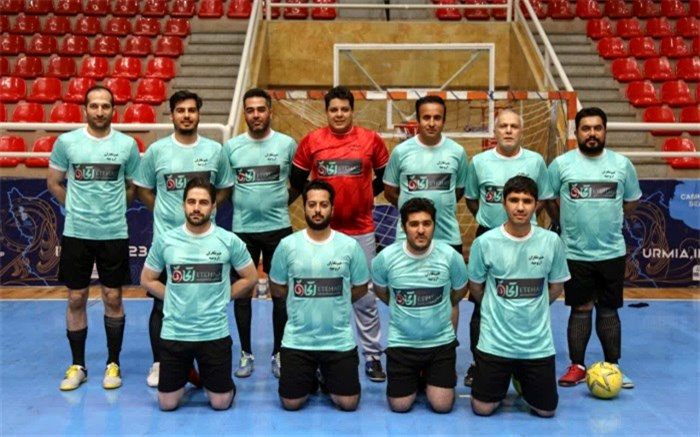 برتری قاطع خبرنگاران ارومیه بر هنرمندان