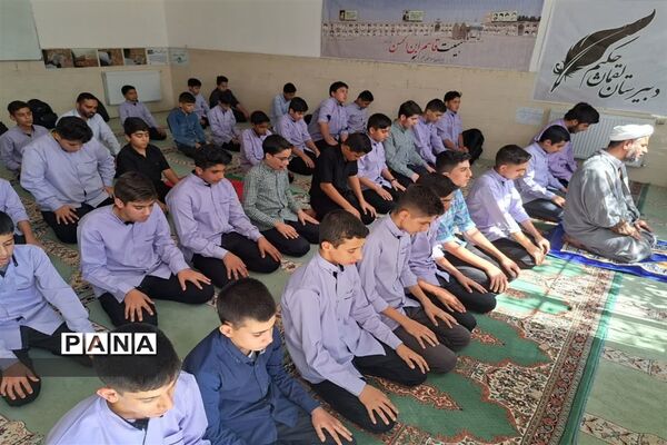 طرح «پنج خشت تفکر» دانش‌آموزان شهرستان اشکذر