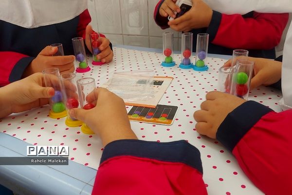 آیین افتتاحیه اتاق بازی و یادگیری در دبستان سعدی در صباشهر شهریار