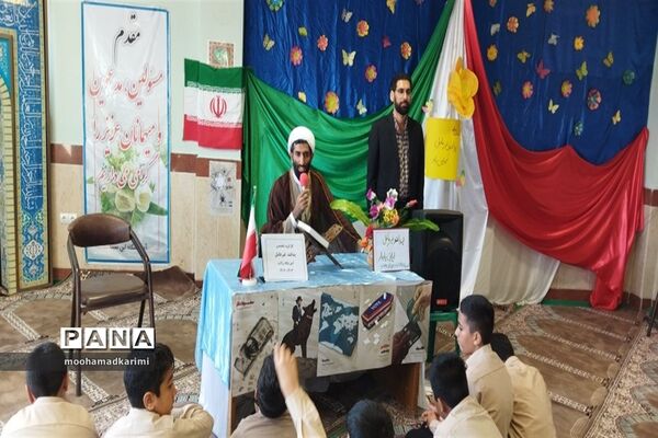 برگزاری رزمایش پدافند غیرعامل و مدیریت بحران در مدارس شهرستان فیروزکوه