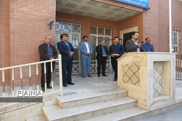 تجلیل از هنرجویان برتر هنرستان نمونه امام خمینی  شهرستان بجنورد