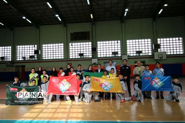 افتتاحیه مسابقات ورزشی درون مدرسه ای دبستان پسرانه علوی منطقه ۱۳
