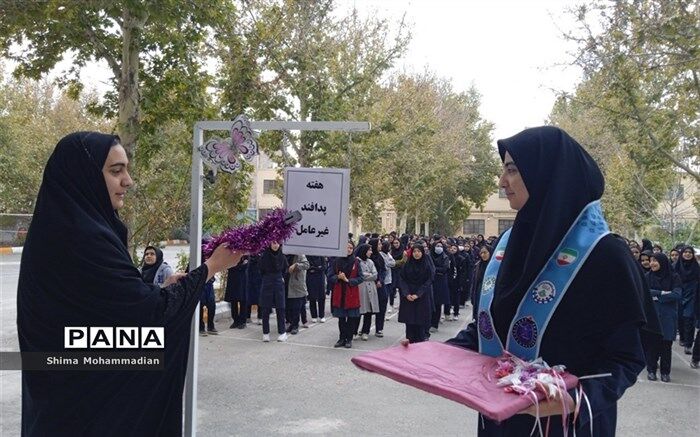 دانش‌آموزان برای دفاع از زیرساخت‌های کشور باید دشمن و خطرات را بشناسند