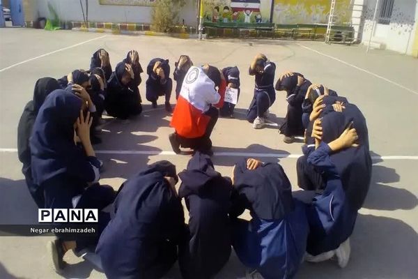 مانور پناه‌گیری و خروج اضطراری در شهرستان جاجرم