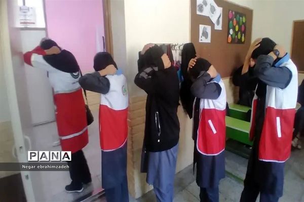 مانور پناه‌گیری و خروج اضطراری در شهرستان جاجرم