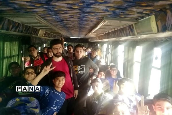 اردوی دانش‌آموزی در فرهنگ‌ سرای ولا ناحیه دو ری