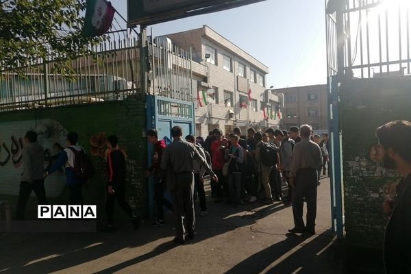 اردوی دانش‌آموزی در فرهنگ‌ سرای ولا ناحیه دو ری