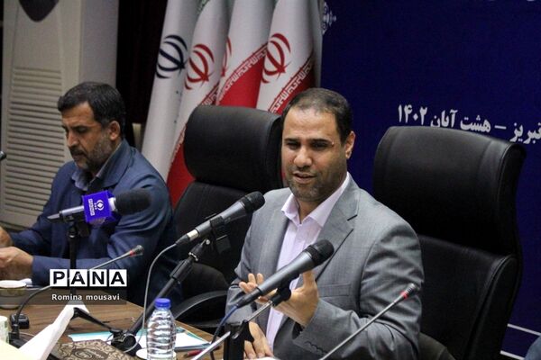 نشست صمیمی وزیر آموزش و پرورش در استان آذربایجان شرقی