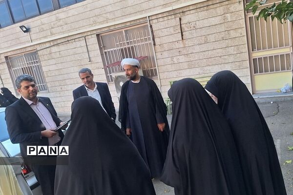 برگزاری رویداد مدرسه‌ای نو جهان در ناحیه 2 شهرری