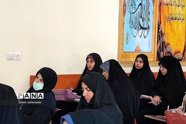 جلسه کارگاهی  جهاد تبیین ویژه معاونان و مربیان پرورشی آموزش و پرورش رودهن