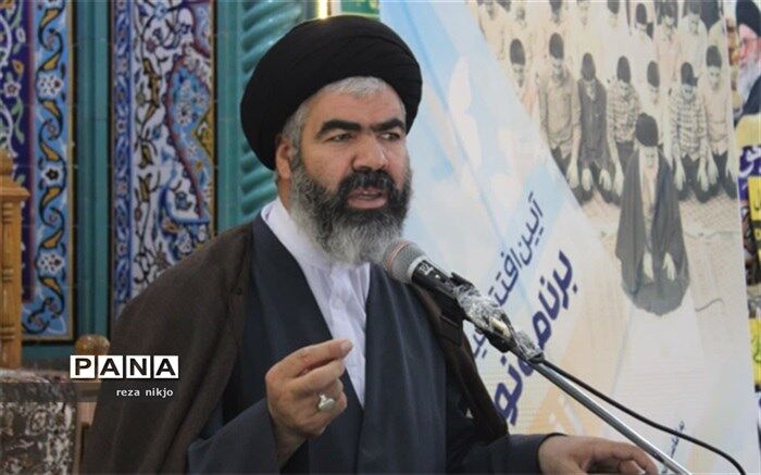 قرآن، دفترچه راهنمای زندگانی انسان است