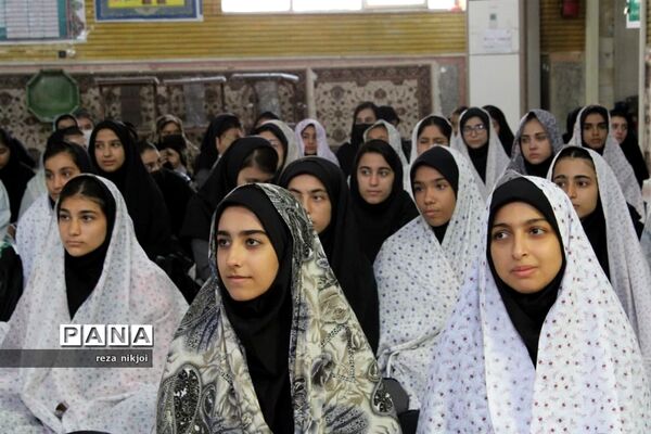 آیین افتتاح طرح نورچشم در شهرستان بهارستان