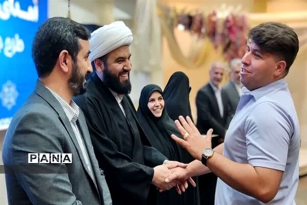 مراسم اهدای زمین رایگان درراستای طرح جوانی جمعیت در اسلامشهر