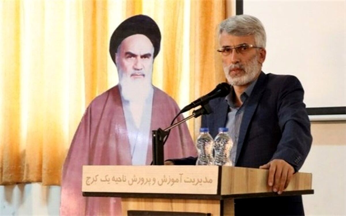 حماسه‌آفرینی شهدایی همچون شهید فهمیده باید برای دانش‌آموزان تبیین شود