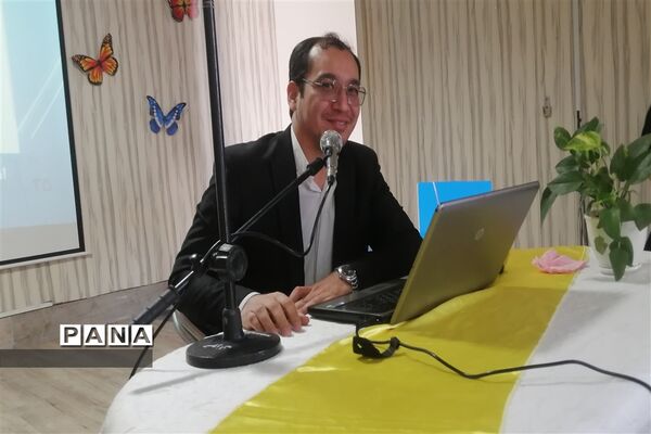 گردهمایی معاونین پرورشی در کانون ولیعصر ناحیه 7مشهد مقدس