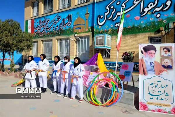 برگزاری المپیاد‌ ورزشی در دبیرستان مرحوم زنده‌جانی