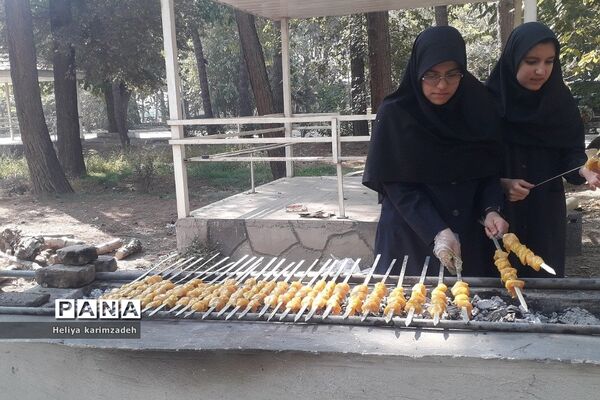 اردوی مثبت‌هشتادیا ۲ ویژه دختران در کانون امام خمینی(ره) شهرری