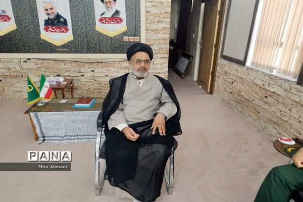 دیدار دانش‌آموزان بسیجی با مسئولین پارسیان